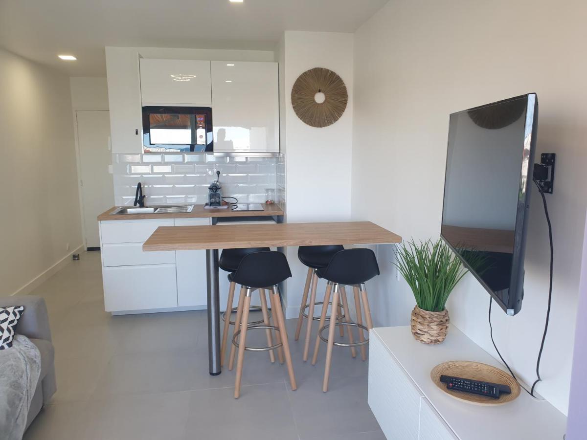 Studio Carnon Bord De Plage Climatise Kültér fotó